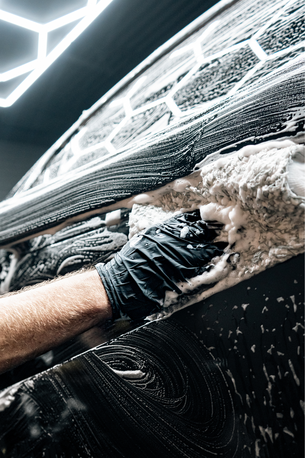 BLACKLINE BRAND MICROFIBER WASH MITT